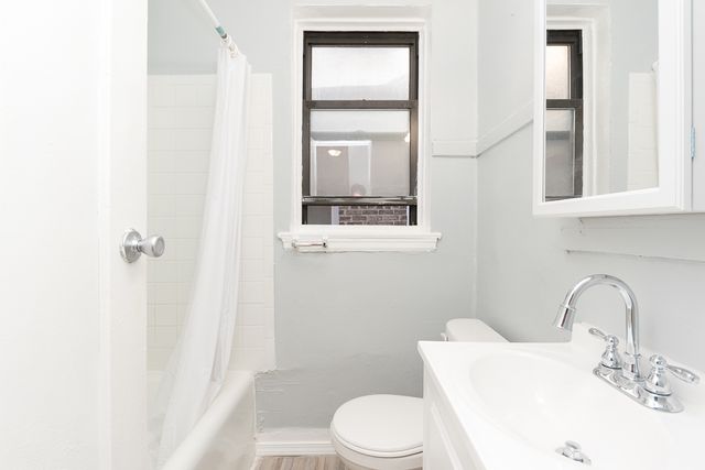 4735 N Beacon Street 314, Chicago, IL 60640