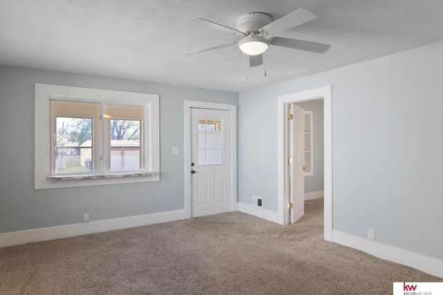 5618 Dorcas Street, Omaha, NE 68106
