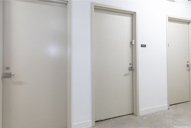 1108 Auahi Street 40, Honolulu, HI 96814