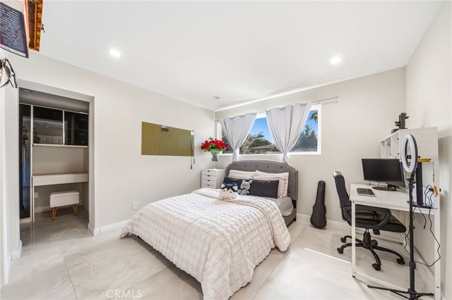 24812 Pitcairn Way, Torrance, CA 90505