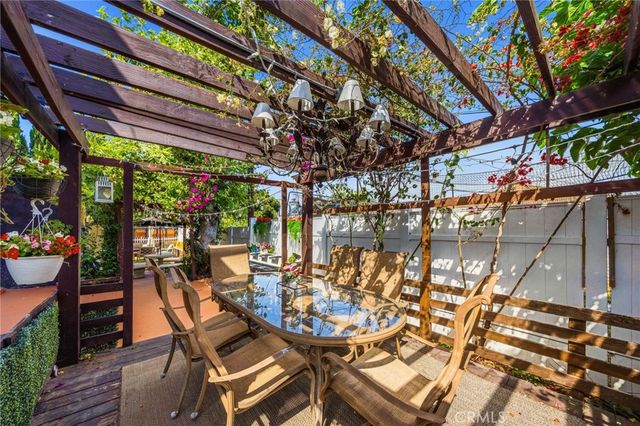 24812 Pitcairn Way, Torrance, CA 90505