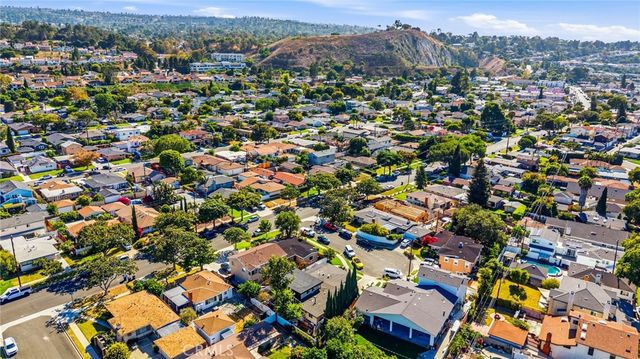 24812 Pitcairn Way, Torrance, CA 90505