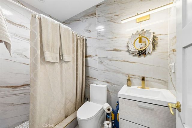 24812 Pitcairn Way, Torrance, CA 90505