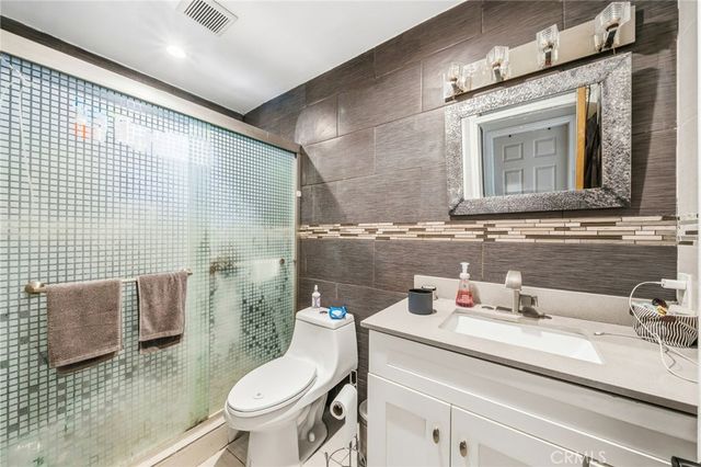24812 Pitcairn Way, Torrance, CA 90505