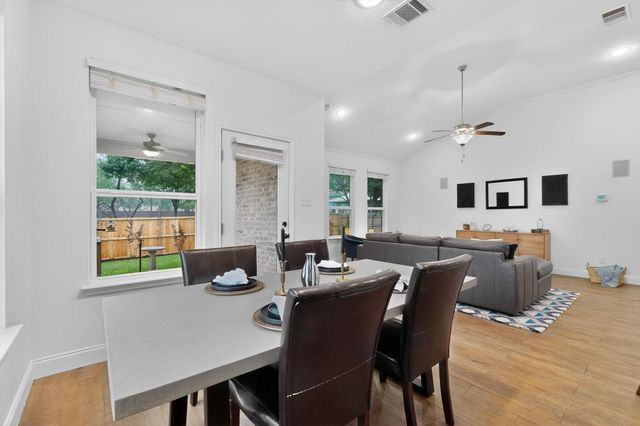 1510 Coldwater HOLW, Buda, TX 78610