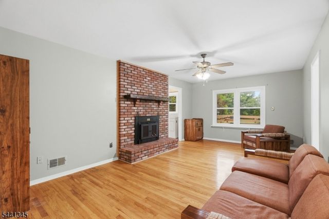 102 Robin Way, Readington Twp., NJ 08853