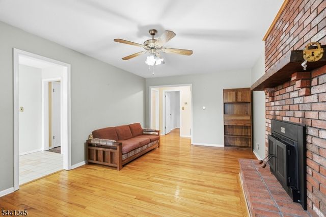 102 Robin Way, Readington Twp., NJ 08853