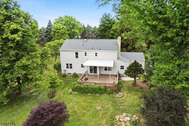 102 Robin Way, Readington Twp., NJ 08853