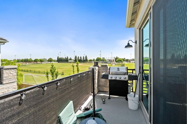 2739 E Tamarind Drive, Fresno, CA 93730
