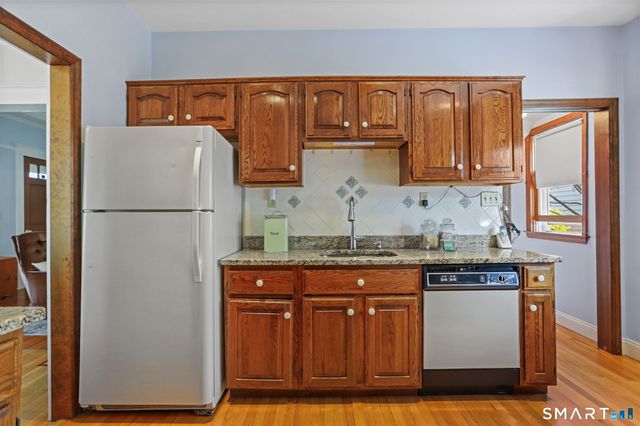 289 Old Mill Road, Fairfield, CT 06824