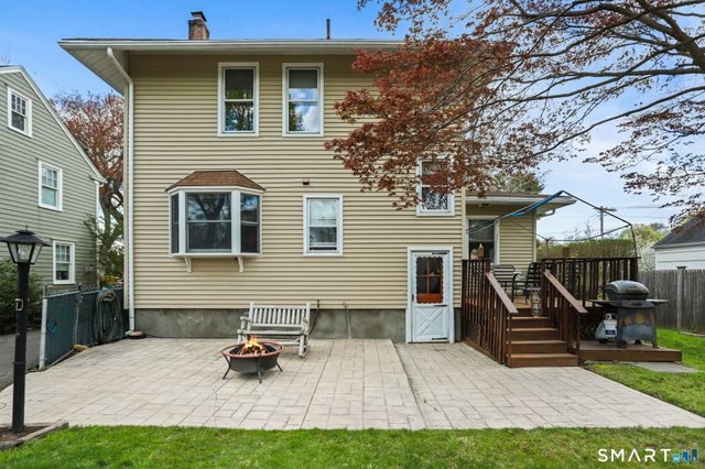 289 Old Mill Road, Fairfield, CT 06824