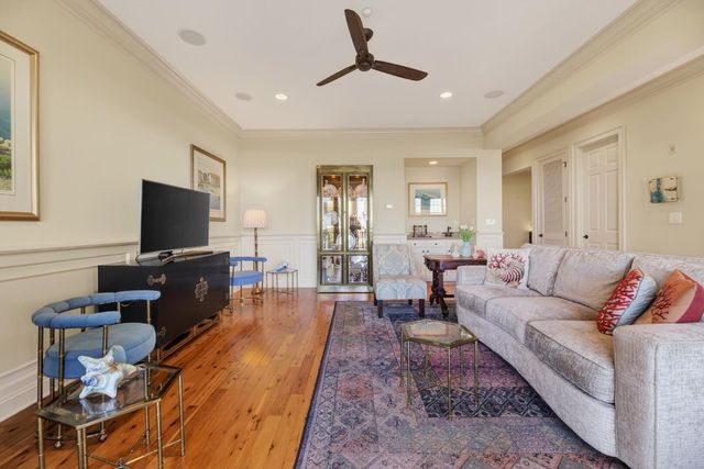 4254 Faber Place Drive Unit 3202, North Charleston, SC 29405