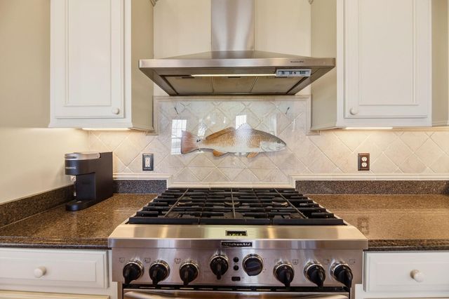 4254 Faber Place Drive Unit 3202, North Charleston, SC 29405