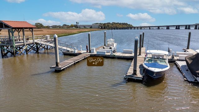 4254 Faber Place Drive Unit 3202, North Charleston, SC 29405