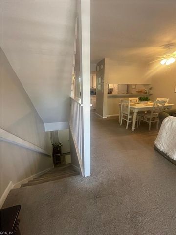 2316 La Jolla CT, Virginia Beach, VA 23451