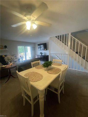 2316 La Jolla CT, Virginia Beach, VA 23451