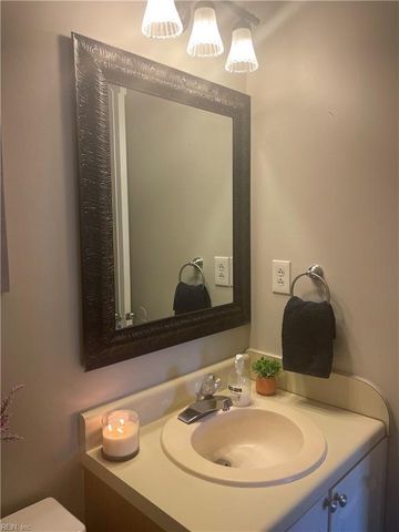 2316 La Jolla CT, Virginia Beach, VA 23451
