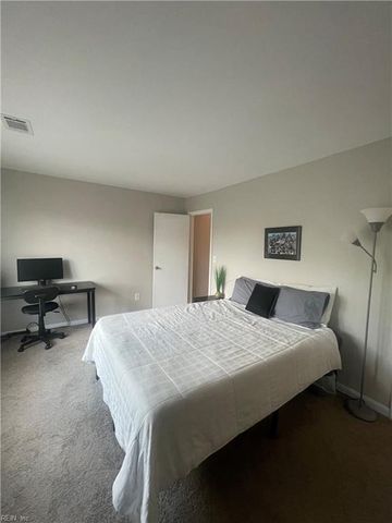2316 La Jolla CT, Virginia Beach, VA 23451
