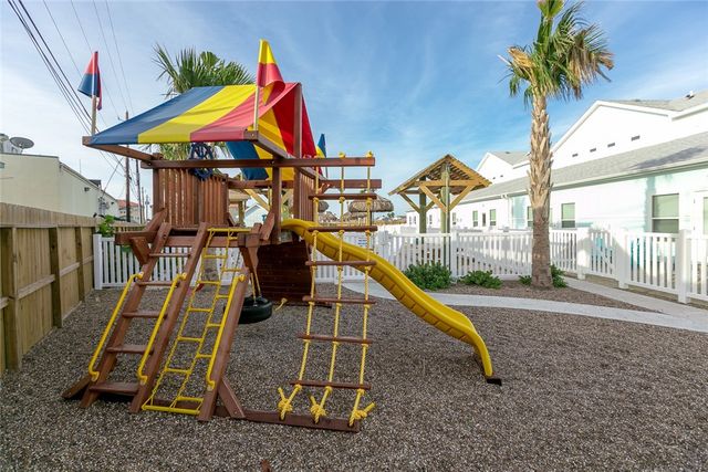 15108 Dory Dr, Corpus Christi, TX 78418