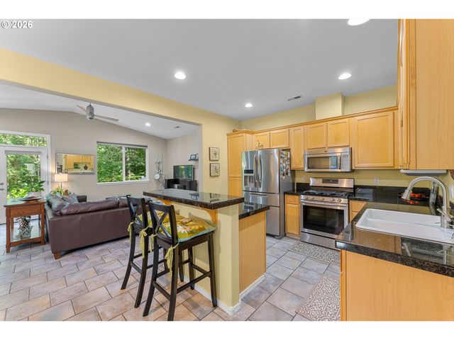 9239 Sw SWEEK Dr, Tualatin, OR 97062