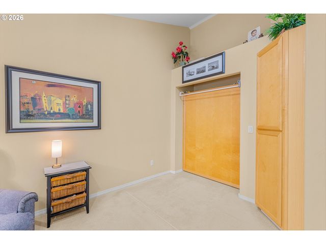 9239 Sw SWEEK Dr, Tualatin, OR 97062