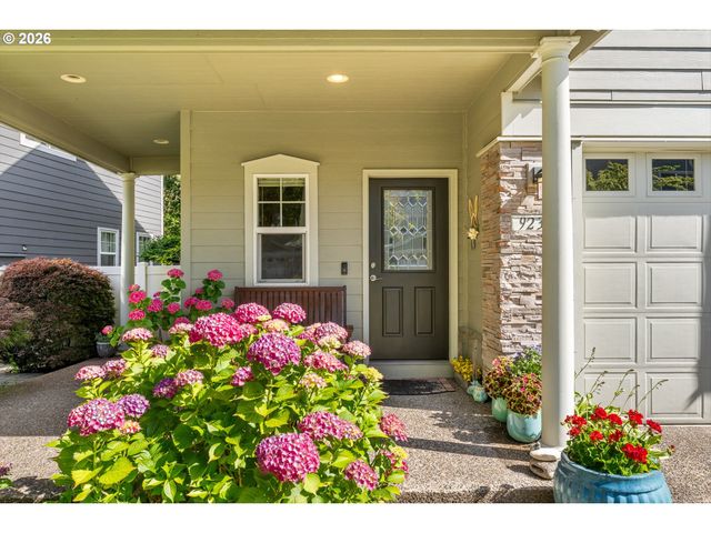 9239 Sw SWEEK Dr, Tualatin, OR 97062