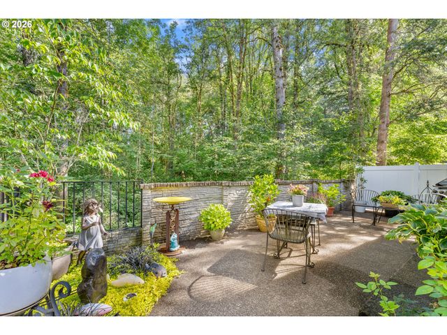 9239 Sw SWEEK Dr, Tualatin, OR 97062