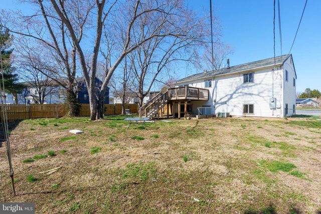 150 FAIRWAY RD, Newark, DE 19711