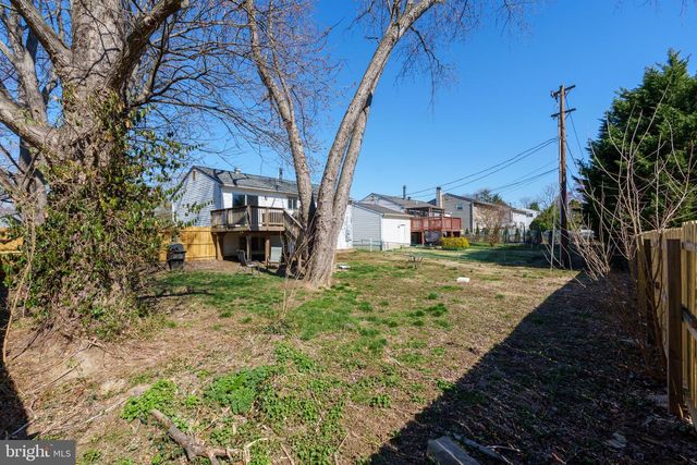 150 FAIRWAY RD, Newark, DE 19711