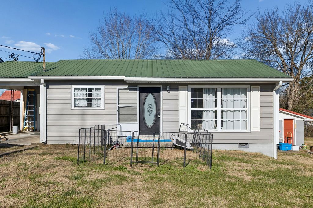 316 Powell St, Woodbury, TN 37190