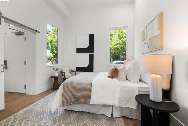 1545 1545 32nd Street 104, Oakland, CA 94608