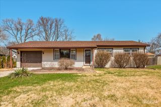 307 Cameron Avenue, Lockport, IL 60441