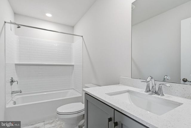 4985 FRANKLIN CIR, Pipersville, PA 18947