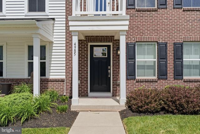 4985 FRANKLIN CIR, Pipersville, PA 18947