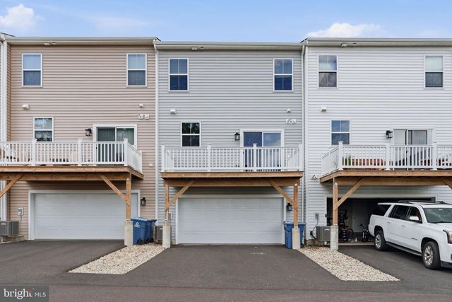 4985 FRANKLIN CIR, Pipersville, PA 18947