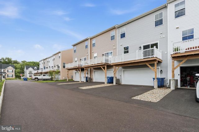4985 FRANKLIN CIR, Pipersville, PA 18947