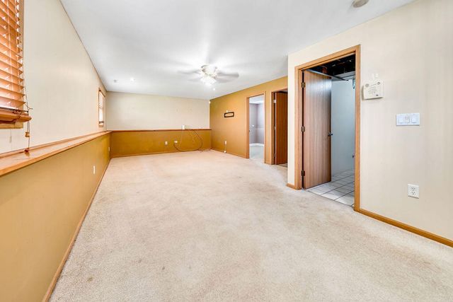 1447 W 84th Avenue, Merrillville, IN 46410