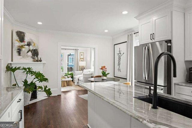 2670 Grady Street SE, Smyrna, GA 30080