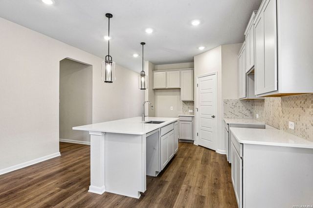 10121 Briceway Gap, San Antonio, TX 78254