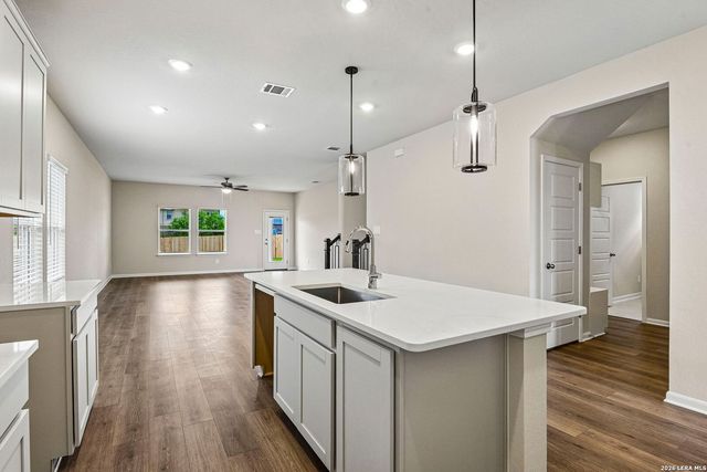 10121 Briceway Gap, San Antonio, TX 78254