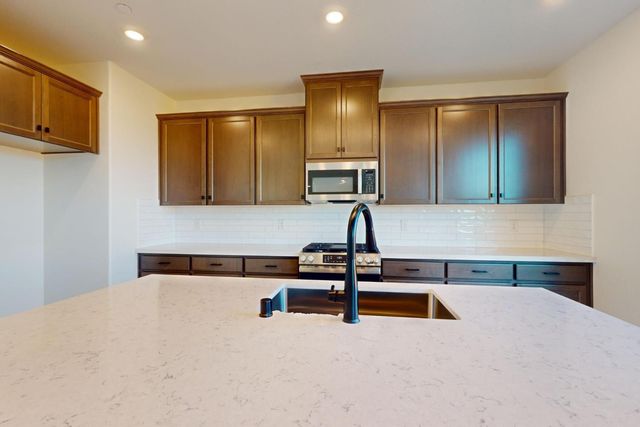 2986 Delegate Dr, Lincoln, CA 95648