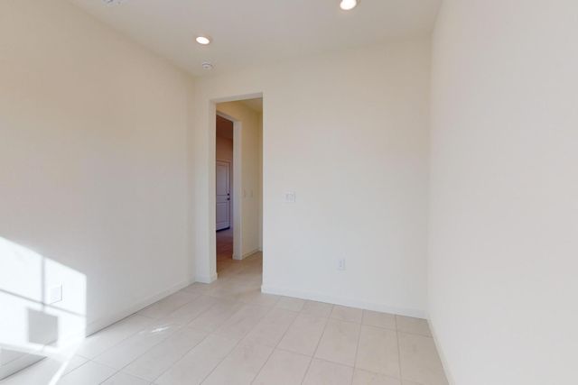 2986 Delegate Dr, Lincoln, CA 95648
