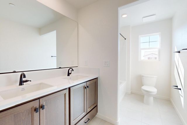 2986 Delegate Dr, Lincoln, CA 95648