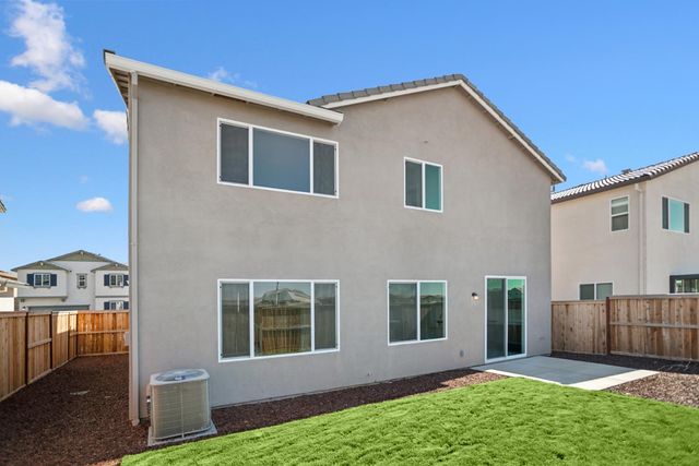 2986 Delegate Dr, Lincoln, CA 95648