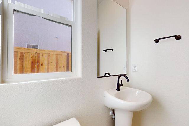 2986 Delegate Dr, Lincoln, CA 95648
