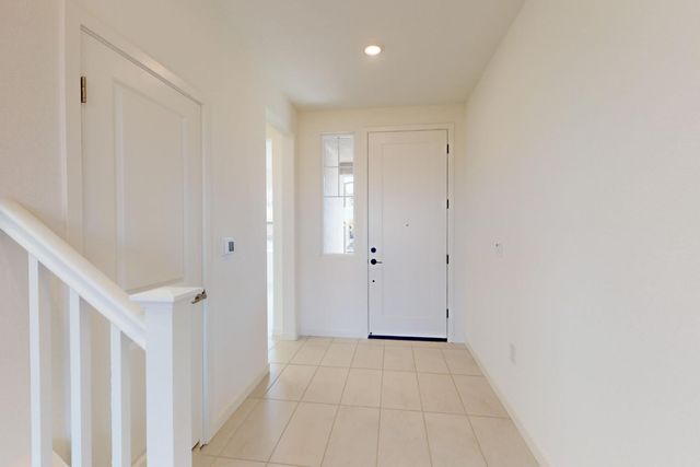 2986 Delegate Dr, Lincoln, CA 95648