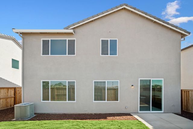 2986 Delegate Dr, Lincoln, CA 95648