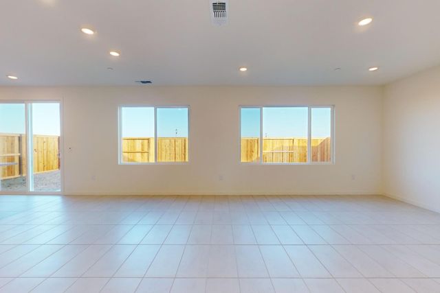 2986 Delegate Dr, Lincoln, CA 95648