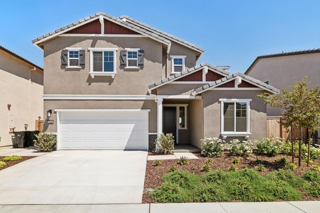 2986 Delegate Dr, Lincoln, CA 95648