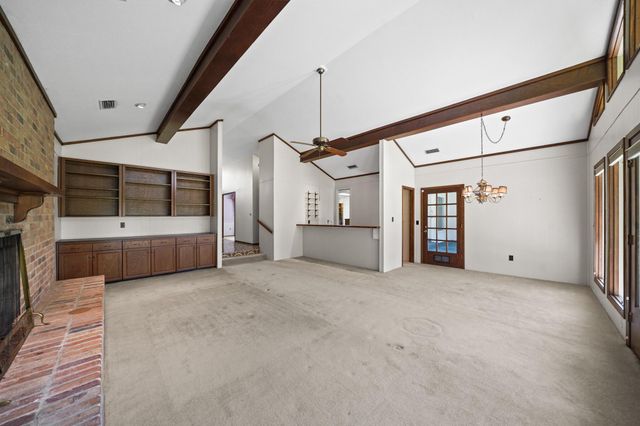 1204 Live Oak Lane, Lufkin, TX 75904